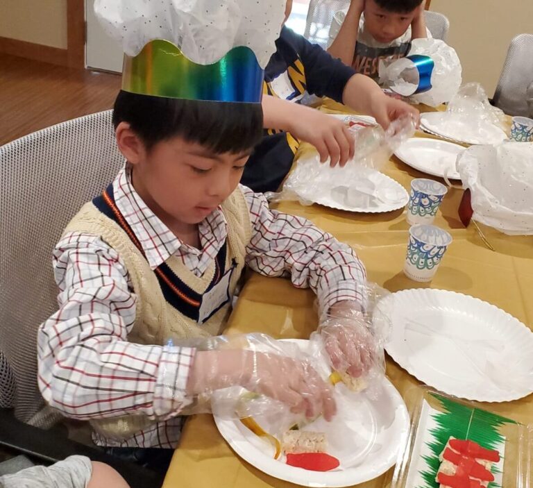 SPOTLIGHT PROJECTS The Community Café Collaborative